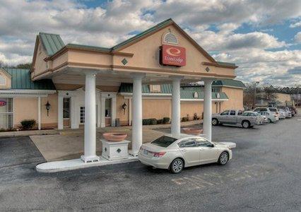 Econo Lodge Inn & Suites 兰伯顿 外观 照片